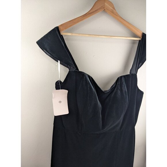 NWT Jenny Yoo Velvet Off-Shoulder Gown Size 20 Black Full-Length Formal - Picture 5 of 8